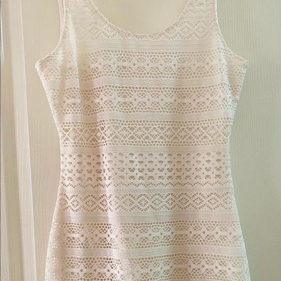 Off white angel-like dress - Picture 2 of 3